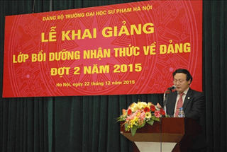 Khai giảng lớp “Bồi dưỡng nhận thức về Đảng đợt 2 năm 2015”